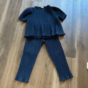 Girls pleated matching set puffy sleeves